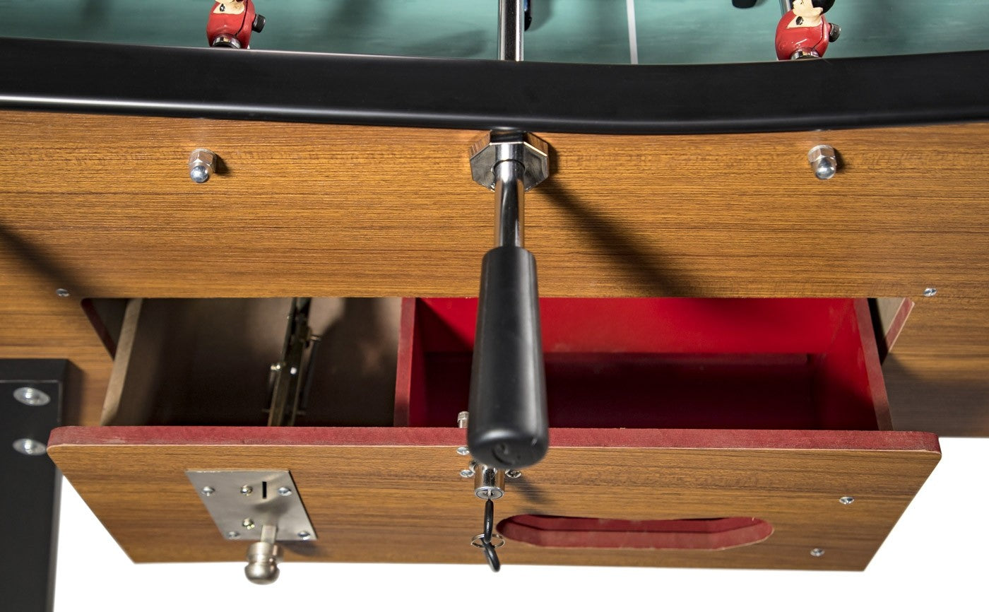 Babyfoot de bar en bois foncé